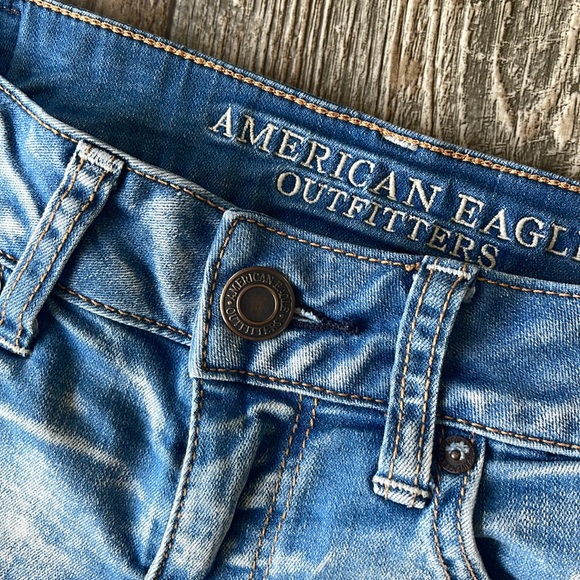 🌟AMERICAN EAGLE 🦅 OUTFITTERS MIDI DENIM SHORTS, 6 - Picture 6 of 10
